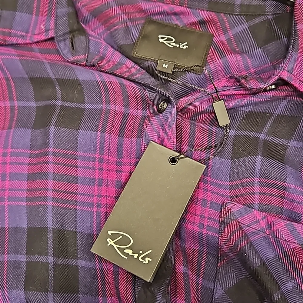 💕RAILS💕 Hunter Plaid Button Down Shirt ~ Magenta Iris Black Medium M NWT - Image 6