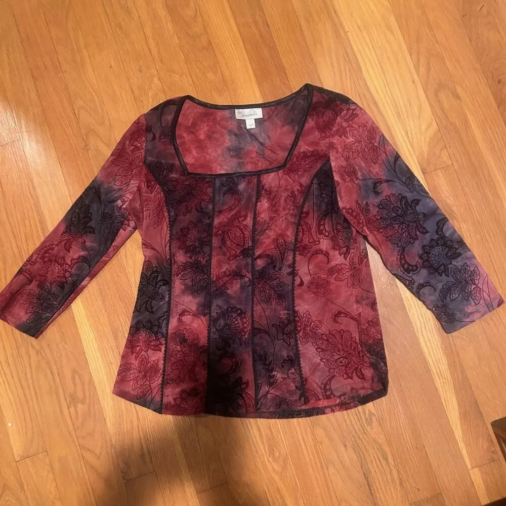 Ladies Paisley Top Shirt - burgundy wine colors - sz Large - Image 3