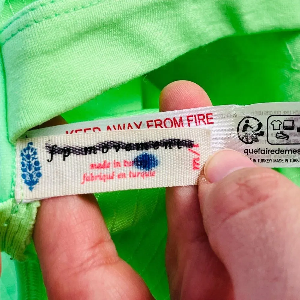 Free People All Clear Solid Cami in Green Size M/L NWOT $30 - Image 4