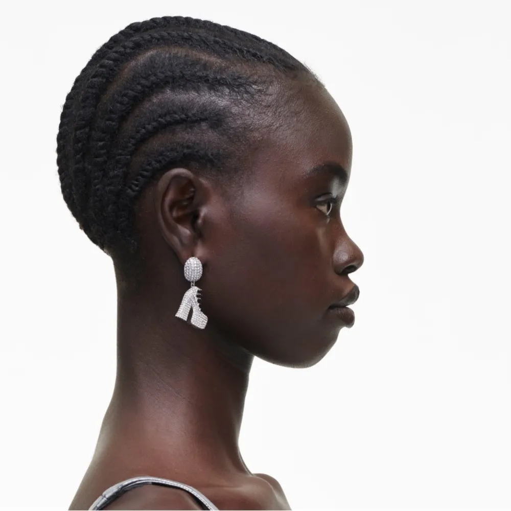 NWOT Marc Jacob’s Elegant Silver Shoe Earrings - Image 6