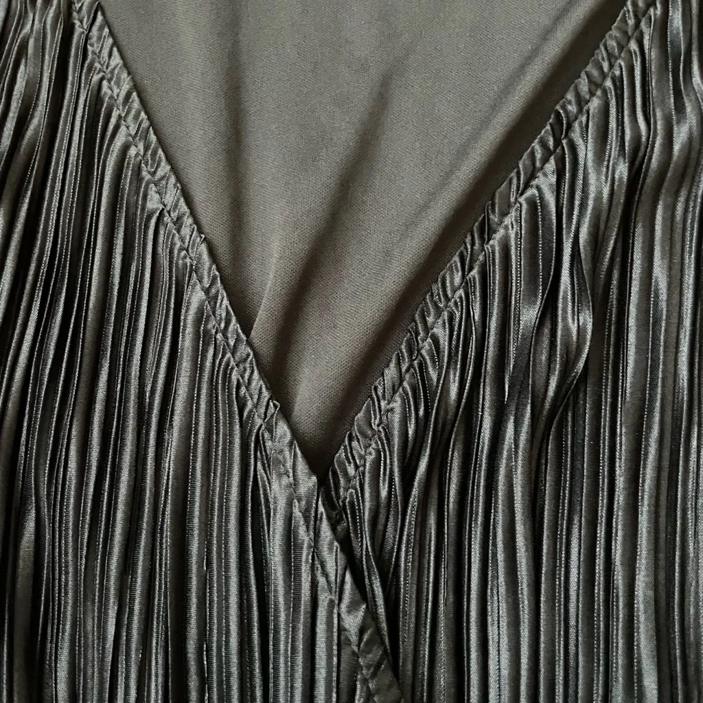 ARULA Black Mini Dress with Flared Sleeves Size XXL - Image 4