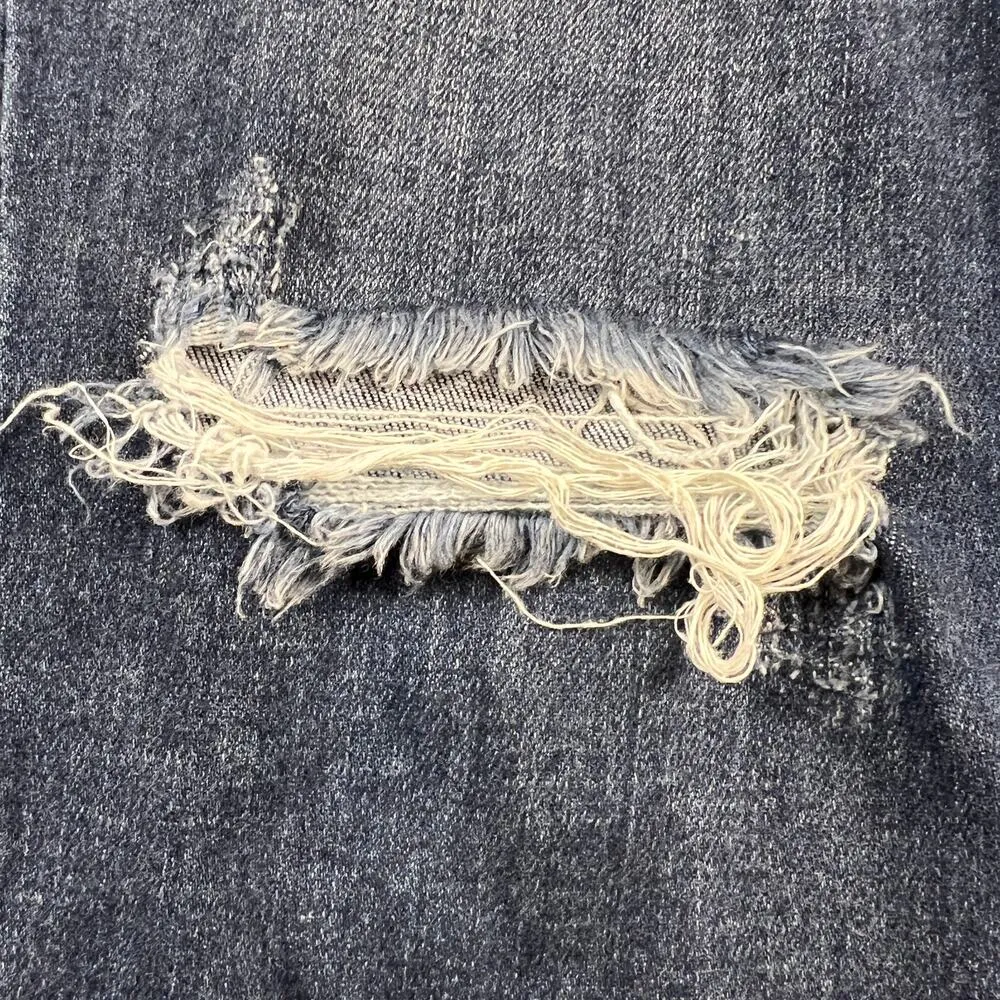 Judy Blue Boyfriend Fit Distressed Jeans Mid Rise 29” Inseam Size 7/28 - Image 7