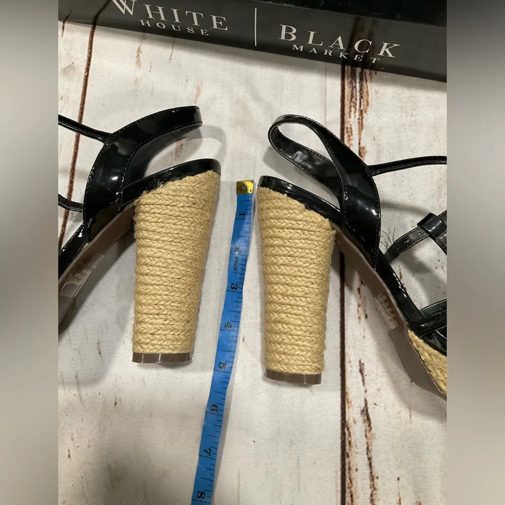 WHITE HOUSEE BLACK MARKET STRAPPY HEELS - Image 3