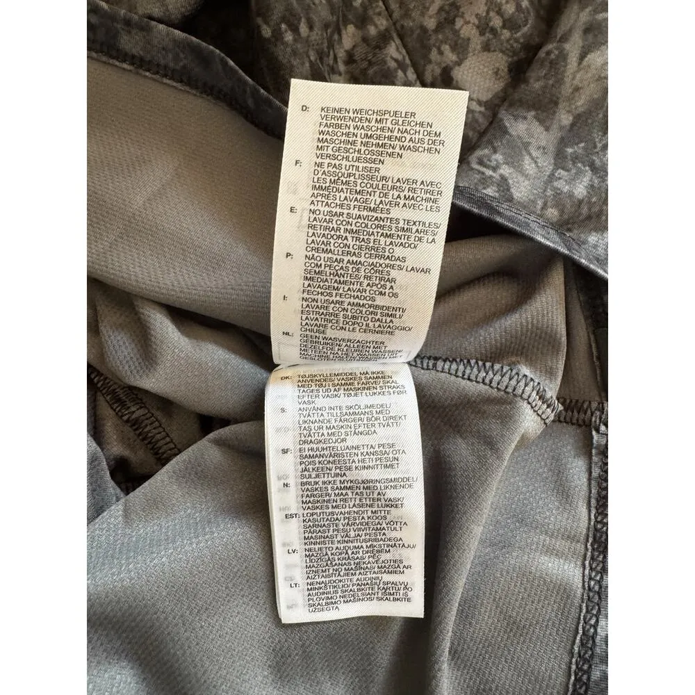 Adidas Ultimate 365 Tour Long Sleeve Printed Golf Polo Shirt Gray Women’s Small - Image 10