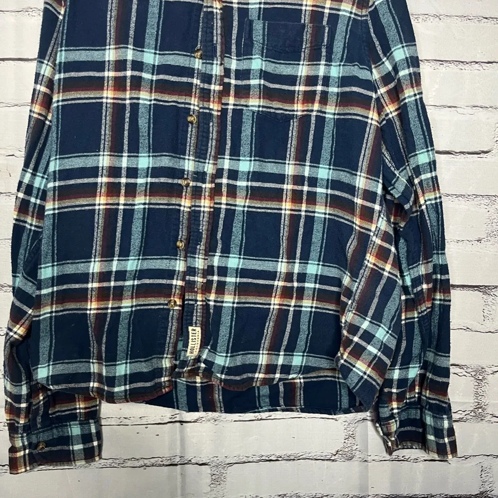 Hollister Blue Plaid Button Down Shirt XL Striped Relaxed Fit Classic Collared - Image 4