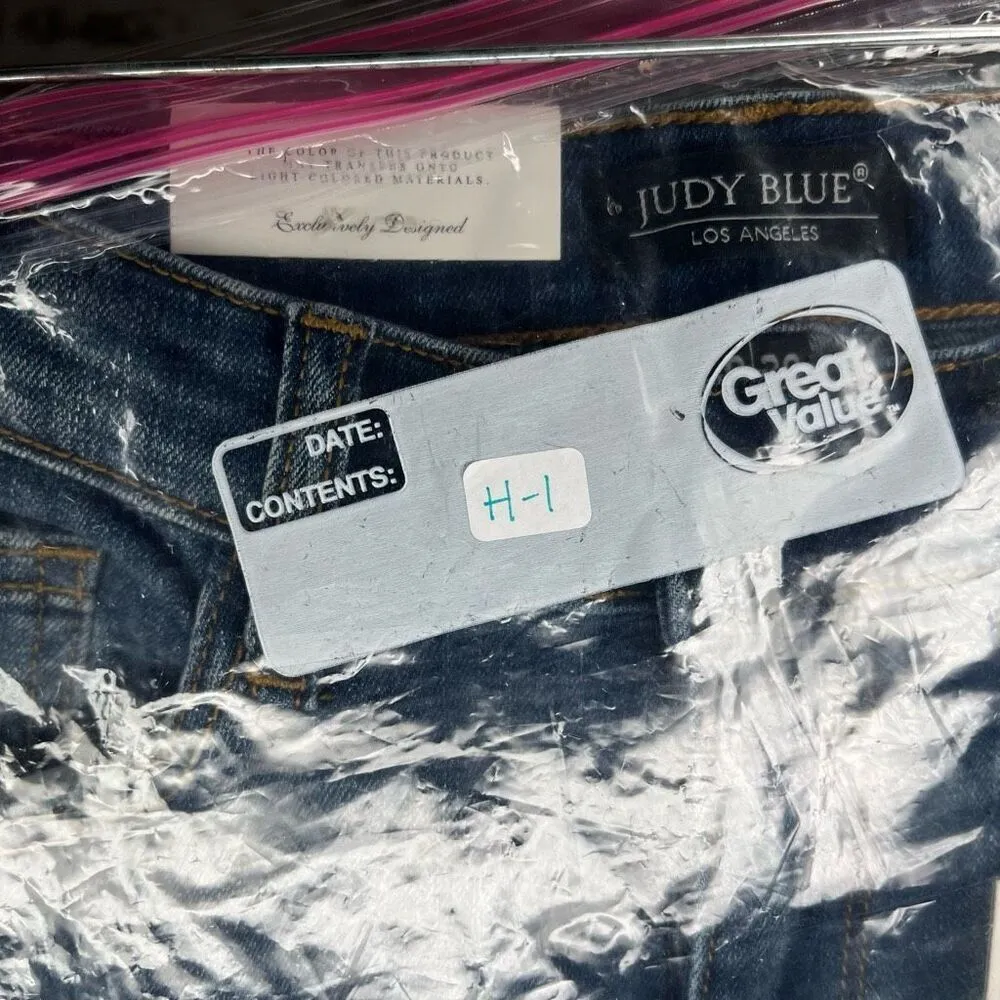 Judy blue | women nwt denim skinny fit distressed with cheetah print patches - Image 3