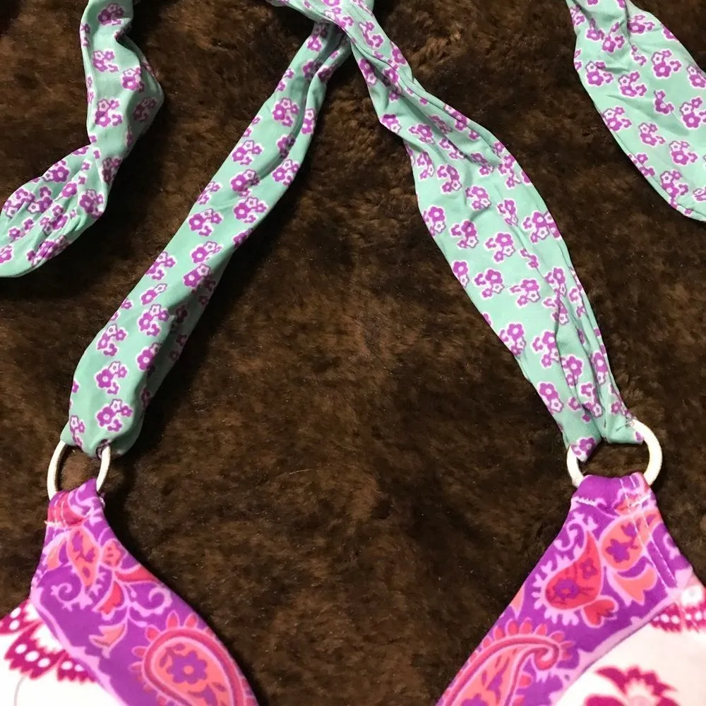 Sofia by Vix Paisley Triangle Bikini‎ Top Purple Size M - Image 4