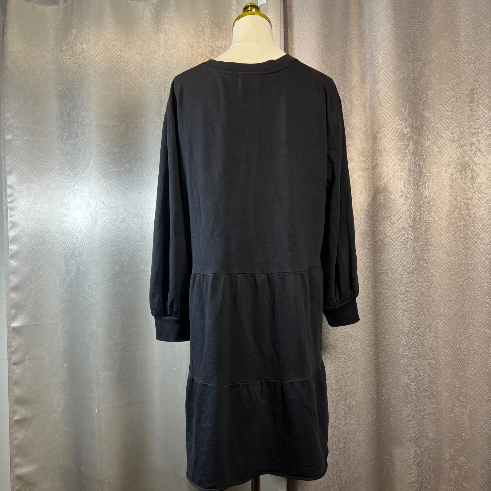 Nation LTD Tiered Mini Dress V-Neck Long Sleeve Casual Black Dress Size L.  orA4 - Image 3