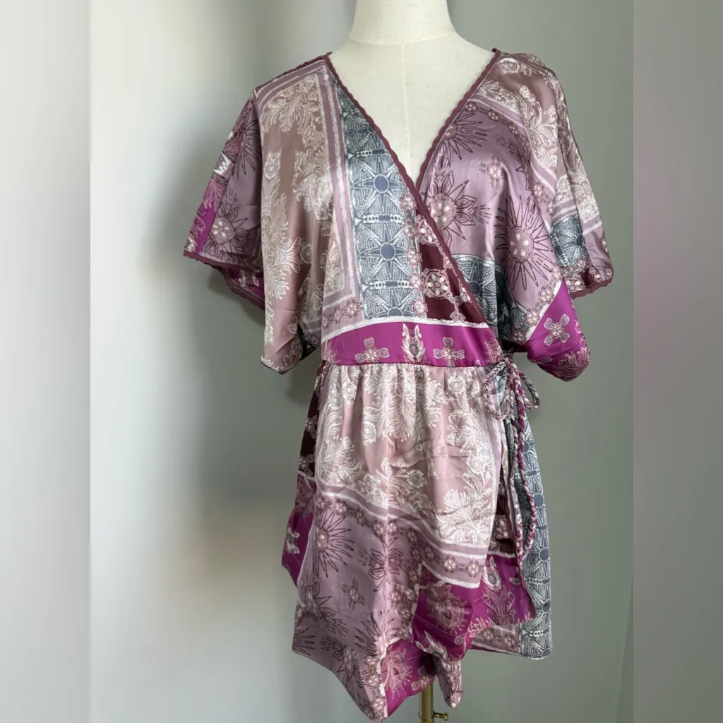 FREE PEOPLE Oasis Romper /Dawn Pink Combo size small - Image 7