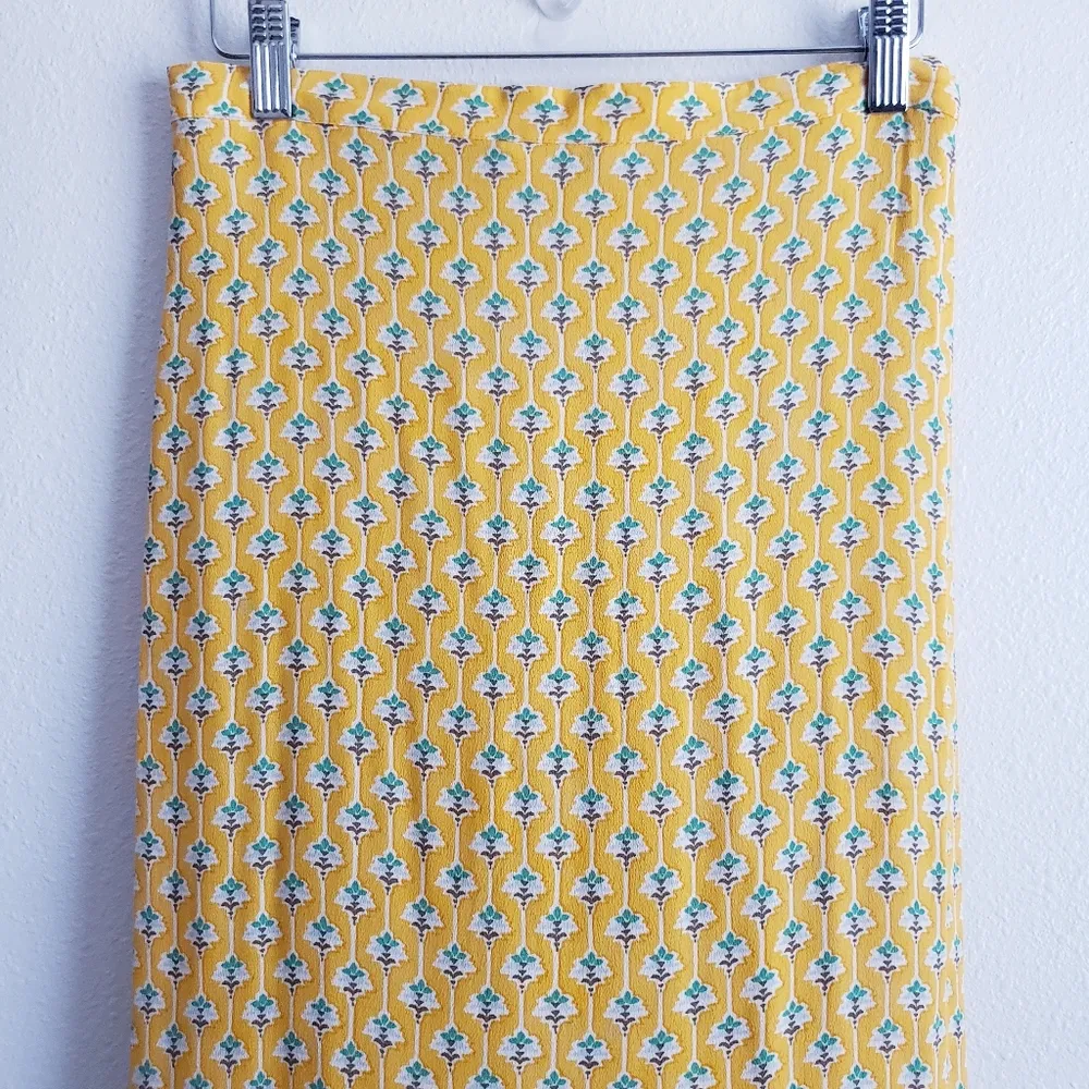 RHODE Daisy Lotus Print Maxi Skirt Yellow Size L - Image 3