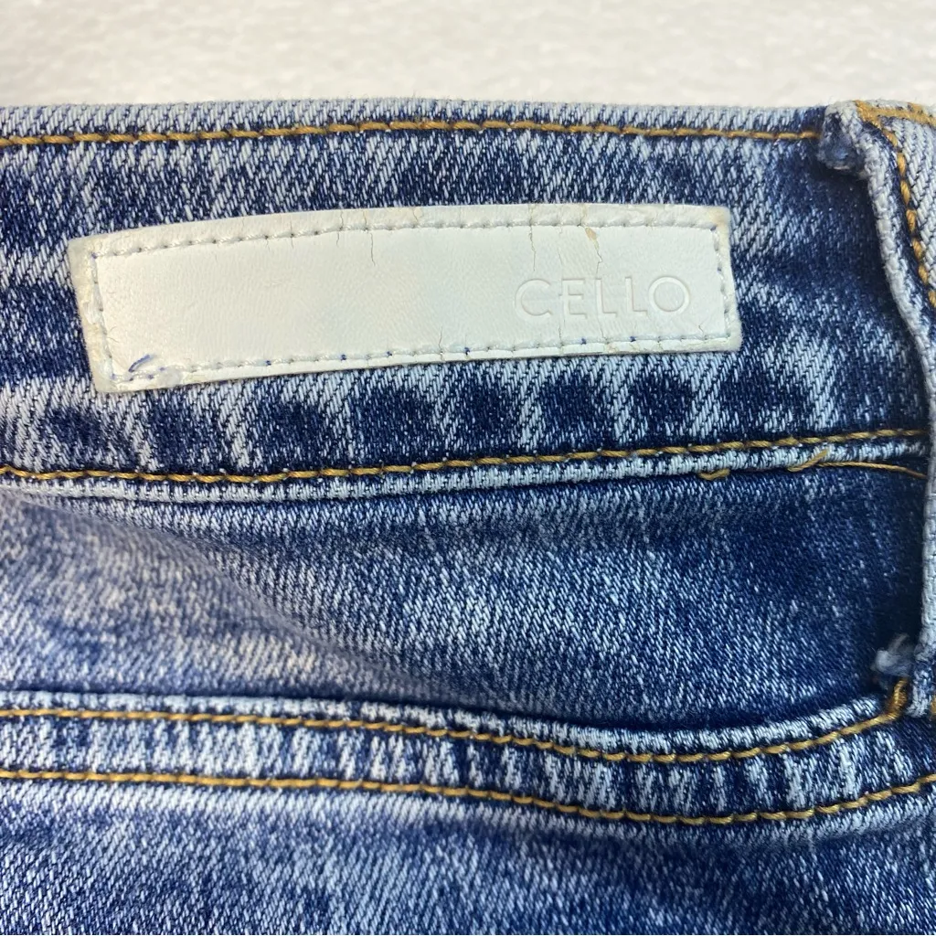 Revolve Cello Size 9 Stretch Mom Jeans Distressed Acid Washed 30"x‎ 25" Inseam - Image 6