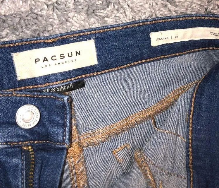 PacSun Ripped Jeans  - Image 6
