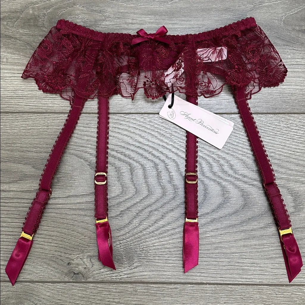 Agent Provocateur Jayce Burgundy Suspender Garter Belt And Panty Set Size 2 Red - Image 3