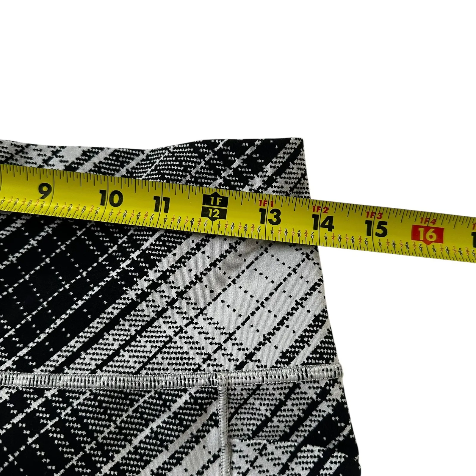 Athleta Black/White High Rise Leggings w/ Pockets Women's Size Medium | 46-9 - Image 5