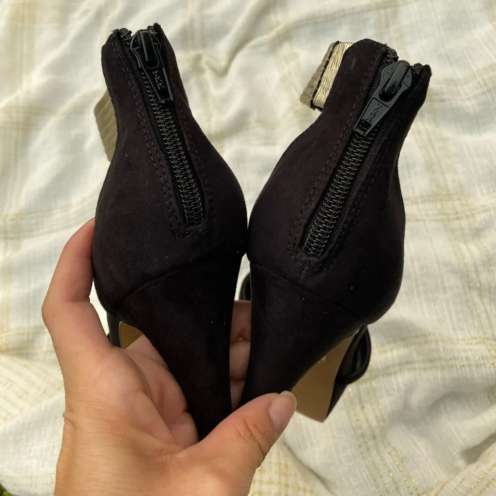 ALDO Gold Strap High Heals - Image 10