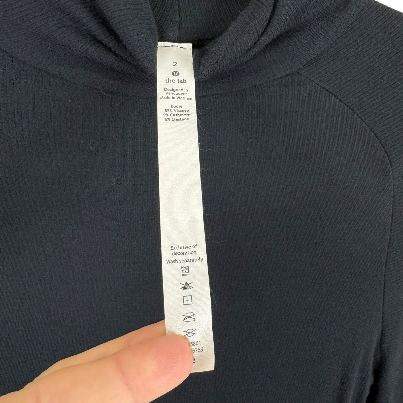 Lululemon Nai Black Long Sleeve Turtleneck Lightweight Bodycon Midi Dress Size 2 - Image 9