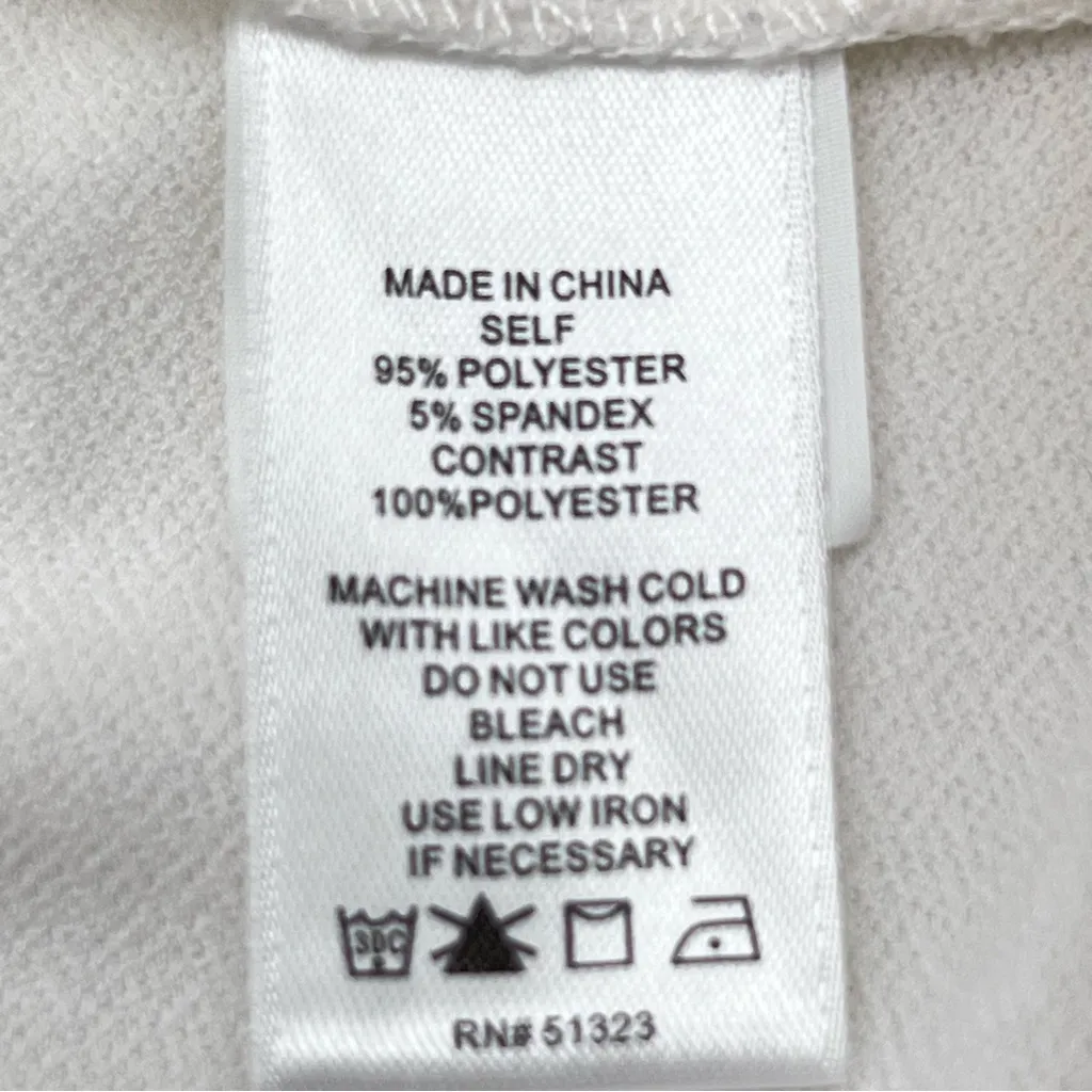 CeCe Ivory Textured Sleeve Tee - Image 9