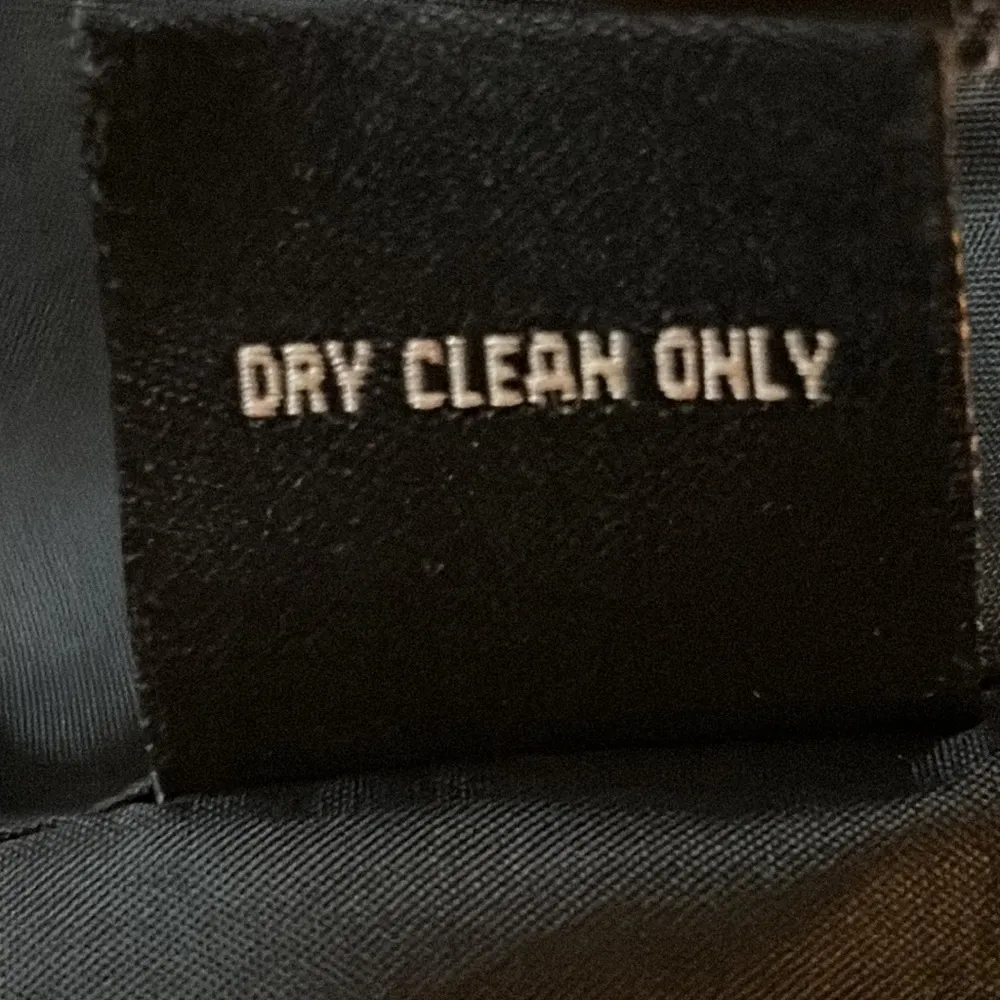 Vintage Ambition Chic Women’s Petite Tapestry Ruffle Collar Double Breasted Coat Black Size undefined - Image 8