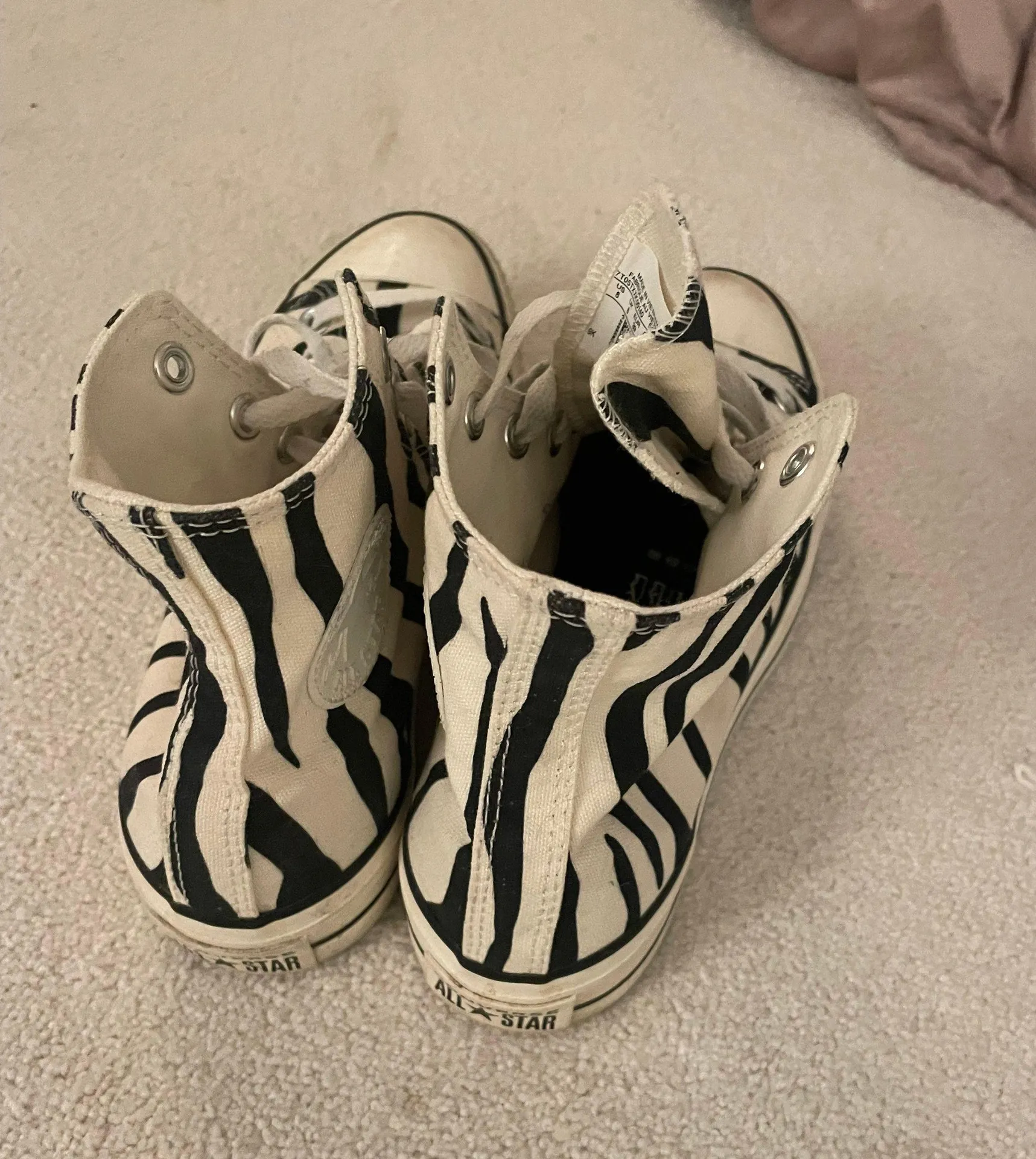 Converse Zebra Platform - Image 5