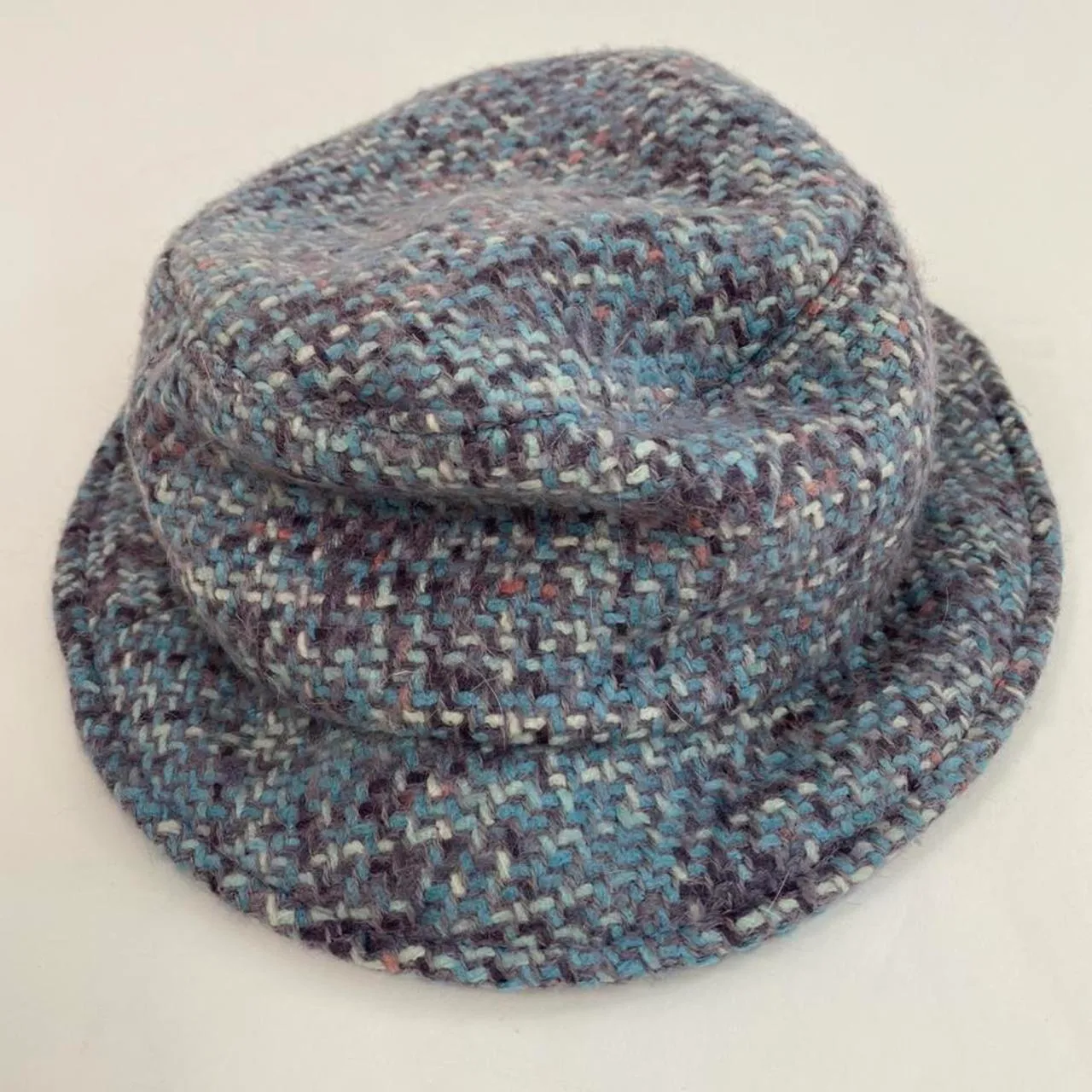 Liz Claiborne Sweater Material Y2K Hat - Image 2
