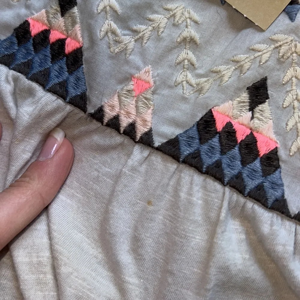 American Eagle Embroidered Tank Top - Image 6