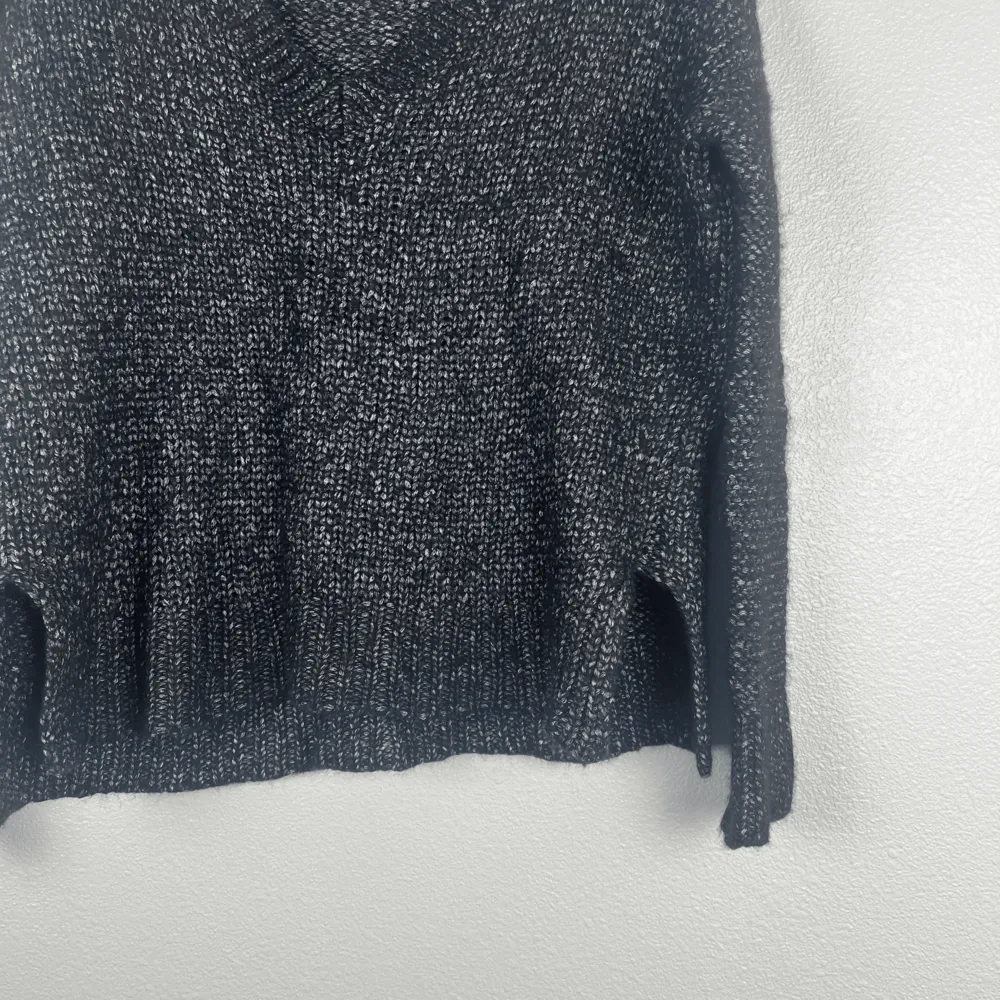 Vince  Women's Knit‎ Pullover Sweater Sz M - Image 4