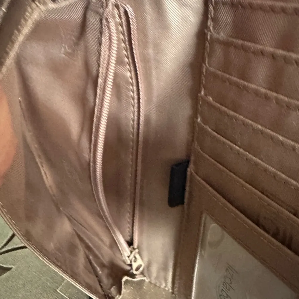 Liz Claiborne Black Croc-Embossed Clutch - Image 5