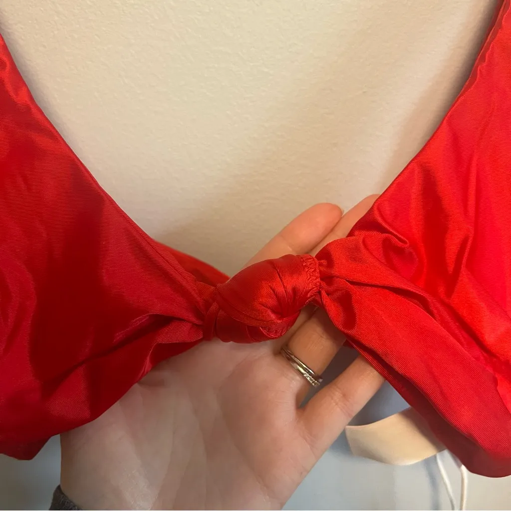 TWIIN Pamela Knot Crop Top Bikini Top NWT Size Small - Image 3