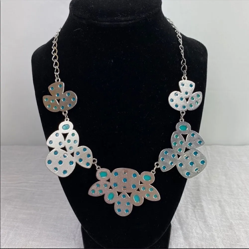 COLOR Teal Turquoise Statement Necklace Blue - Image 2