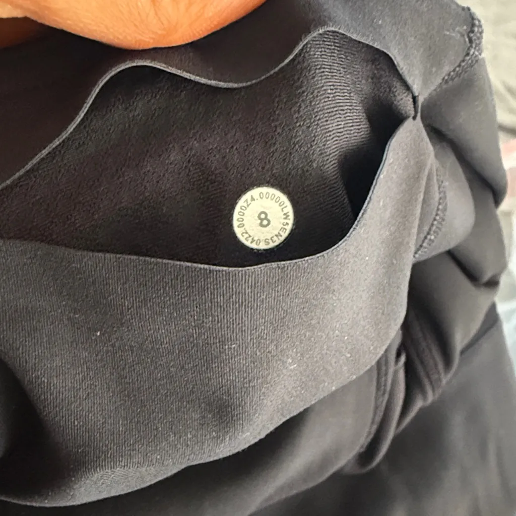 LULULEMON Everlux and Mesh Super-High-Rise Training Tight 25” size 8 - Image 7