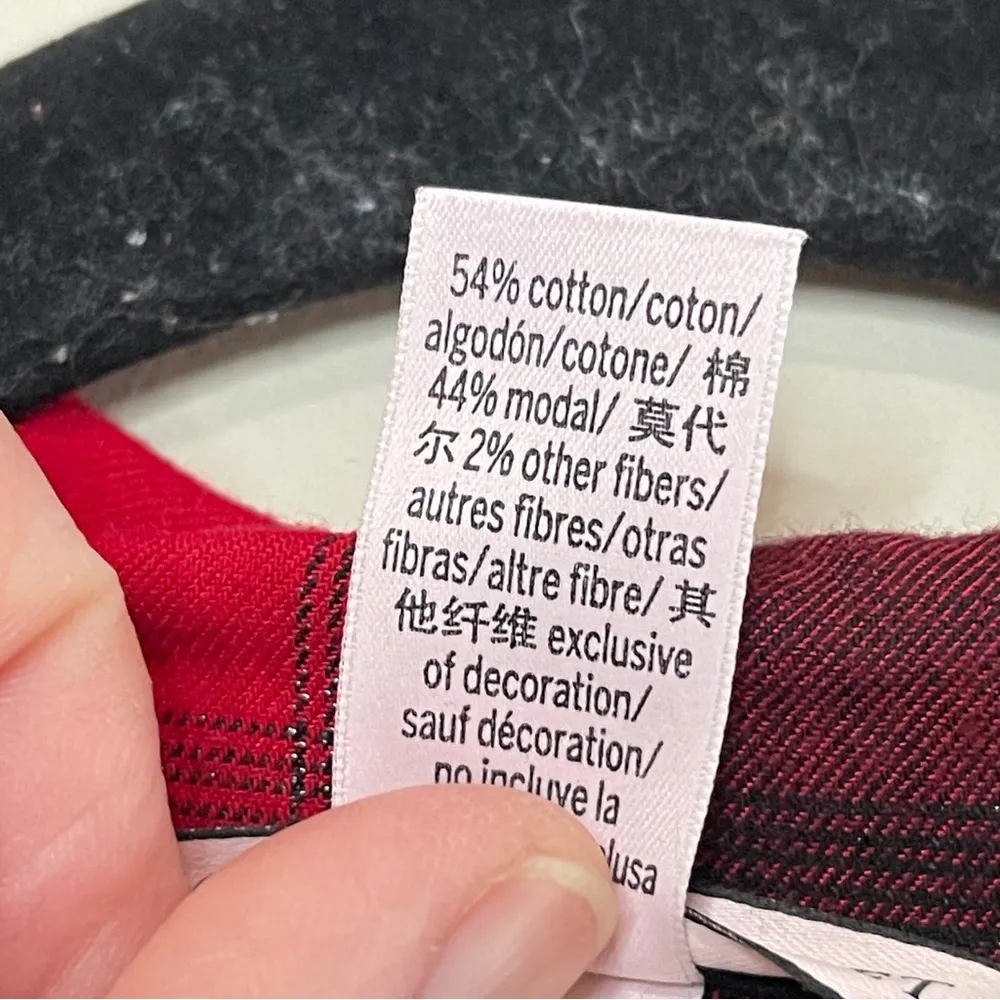 VICTORIA’S SECRET Buffalo Plaid Short-Sleeve Flannel Button Down, XXL - Image 10