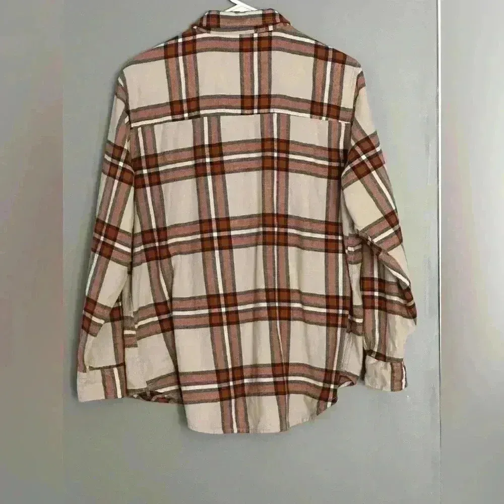 Universal Threads Universal Thread Plaid Top (O5)​​ - Image 2