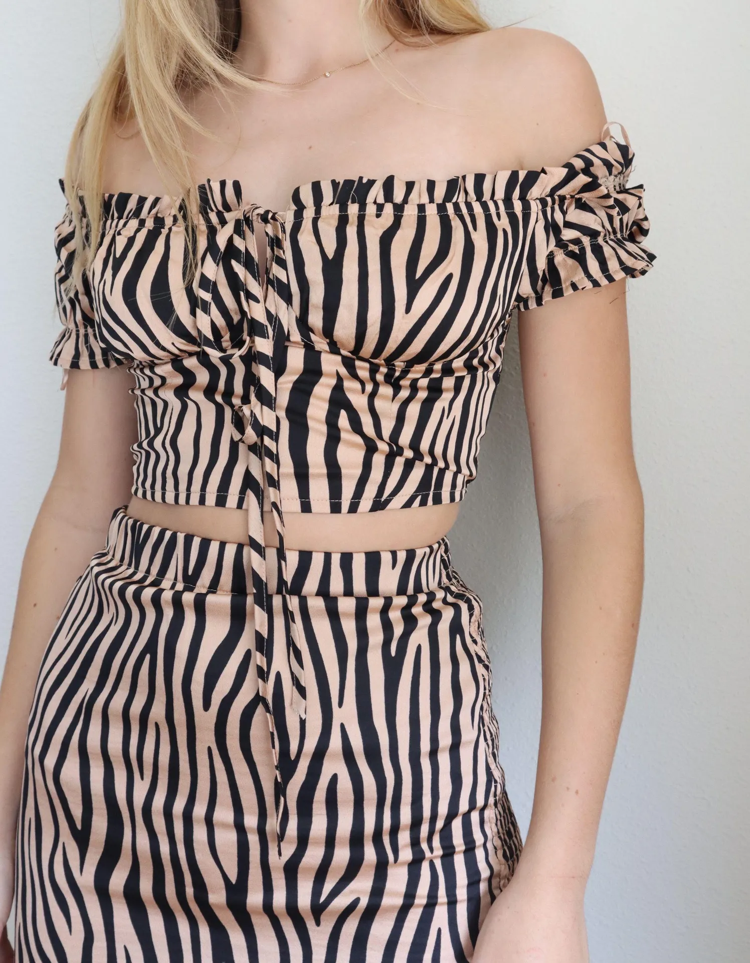 Tiger two piece set Tan Size M - Image 3