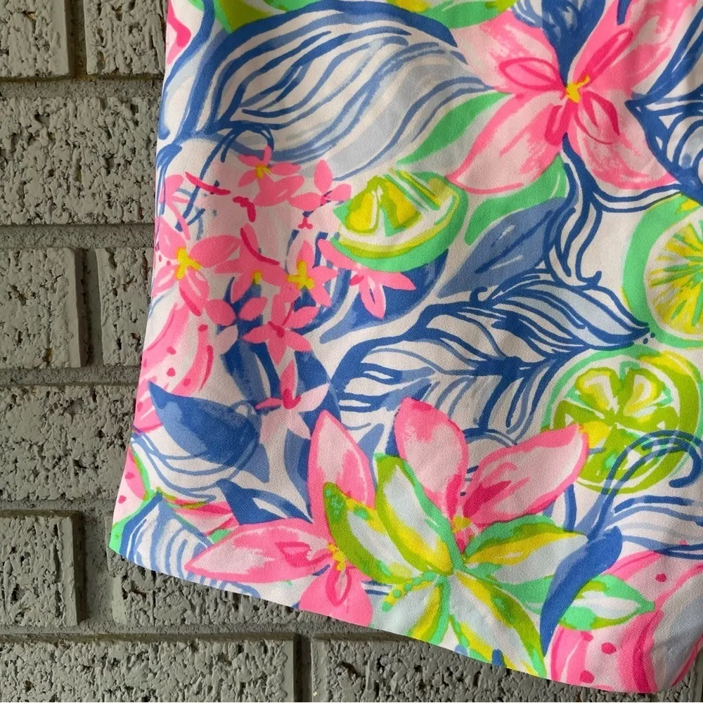 Lilly Pulitzer Ariana Stretch Shorts in Multi Havana Cocktail Floral Size 10 - Image 4