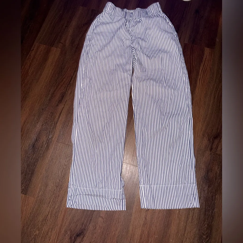 Everlane The Easy Blue
Striped Pants $100 2 cotton elastic waist 
Casual winter - Image 7