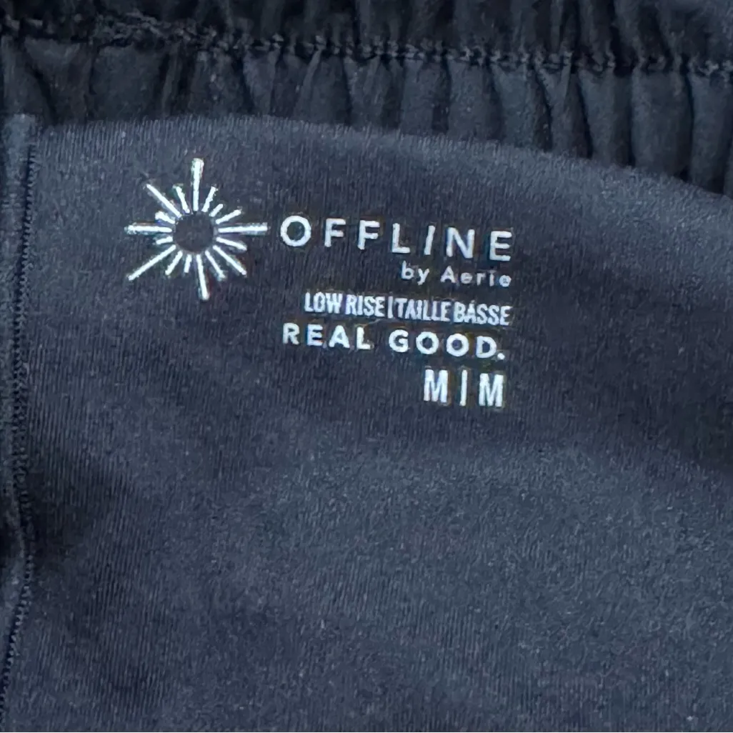 Offline Aerie Black Ruched Low Rise Hot Stuff Shorts Women’s Medium - Image 4