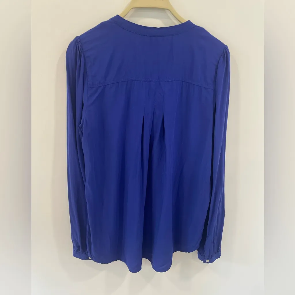 LOFT Cobalt Blue Ruched Long Sleeve Blouse sz Medium - Image 4