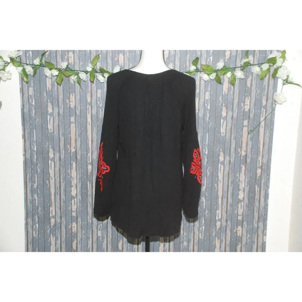 Weekend Suzanne Betro Ladies Tunic Top Blouse Size L Black Red Embroidered - Image 9