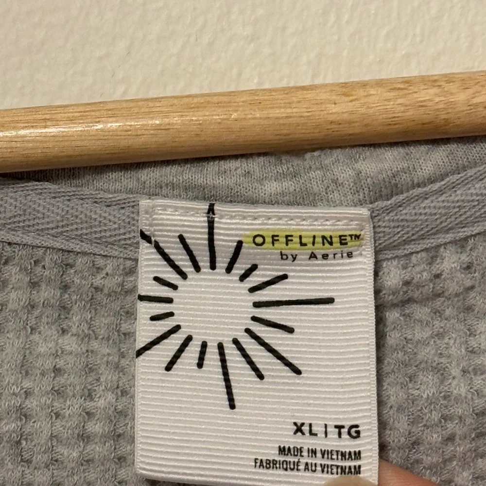 OFFLINE By Aerie Wow! Waffle Henley T-Shirt Size XL Gray - Image 3