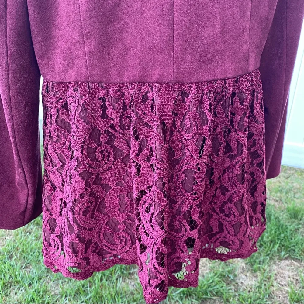 Chico’s lace and faux suede jacket - Image 13