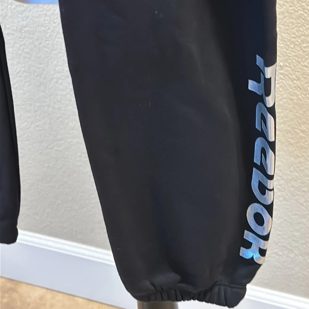 NWT Reebok logo joggers - Image 3