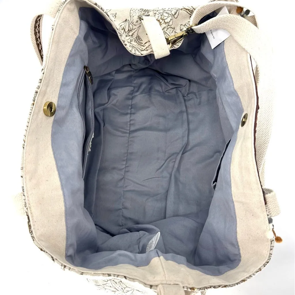 America & Beyond Golden Hour Luxe Tote Metallic Beaded New with Tags Silver - Image 10