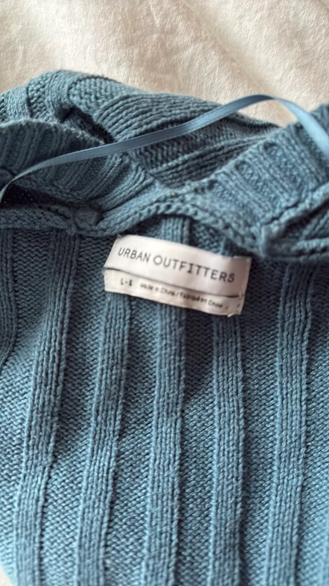 Cropped Blue Cardigan - Image 2