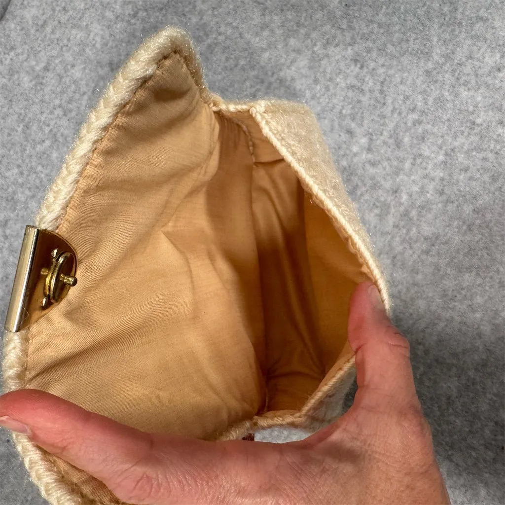 Vintage Crochet Clutch Purse Cream Metal Clasp Formal - Image 10