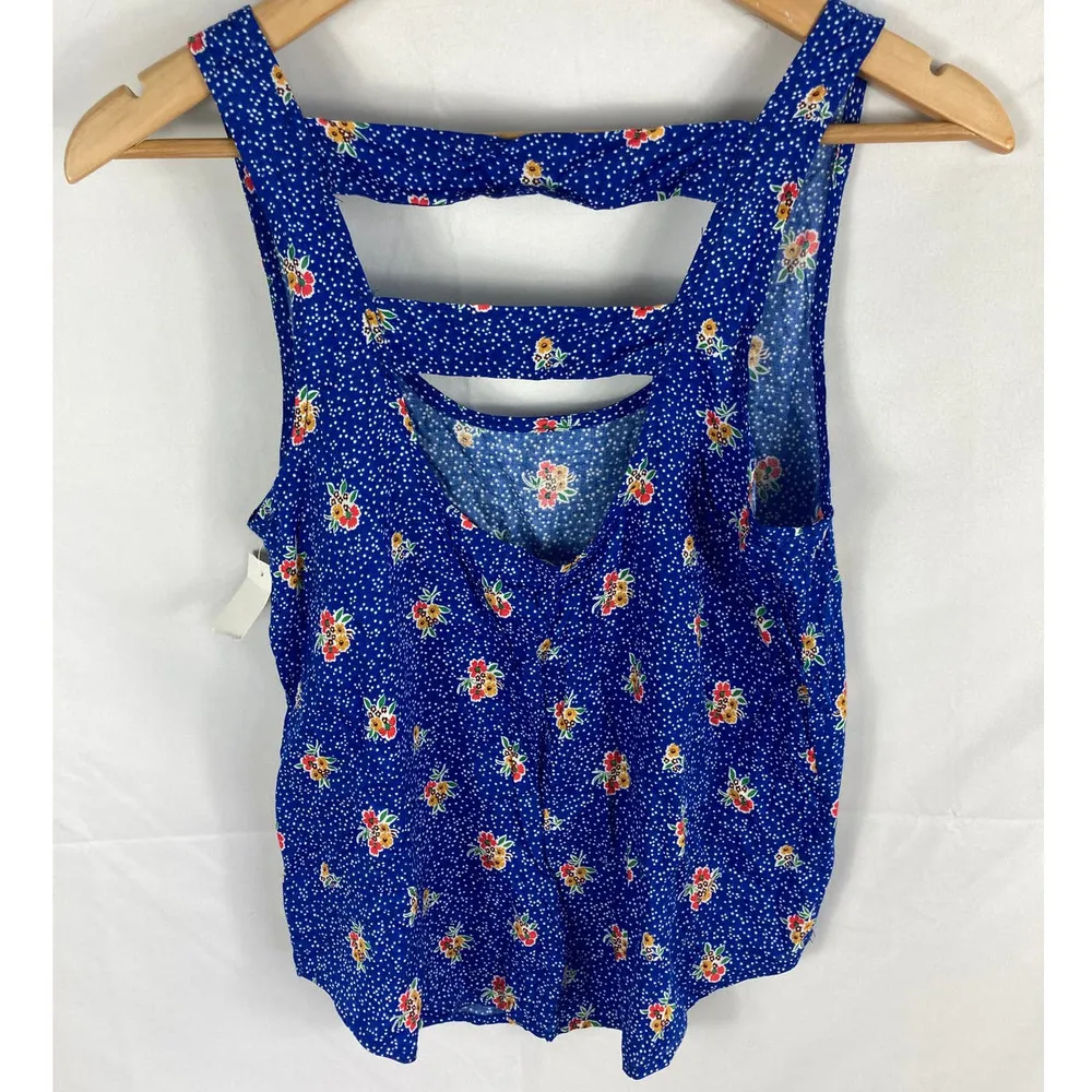 Everly NWT  Floral Polka Dot Tank Size Small - Image 3