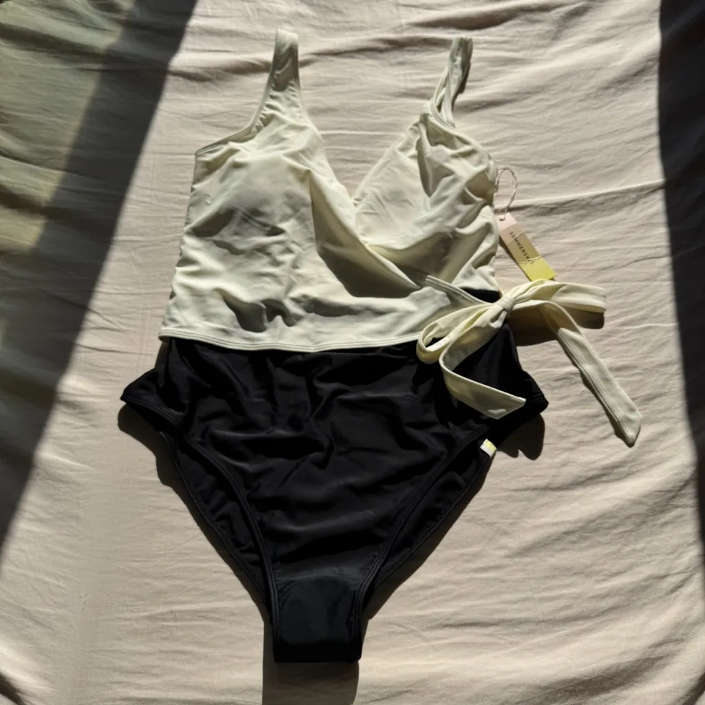 Summersalt - The Perfect Wrap One-Piece - Image 4