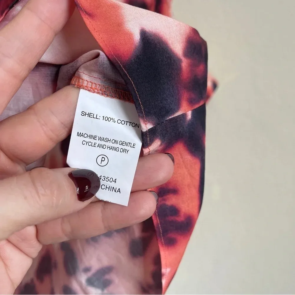 Marie Oliver Hayes Elbow Sleeve Top: Napa Dye Orange V Neck - Image 4