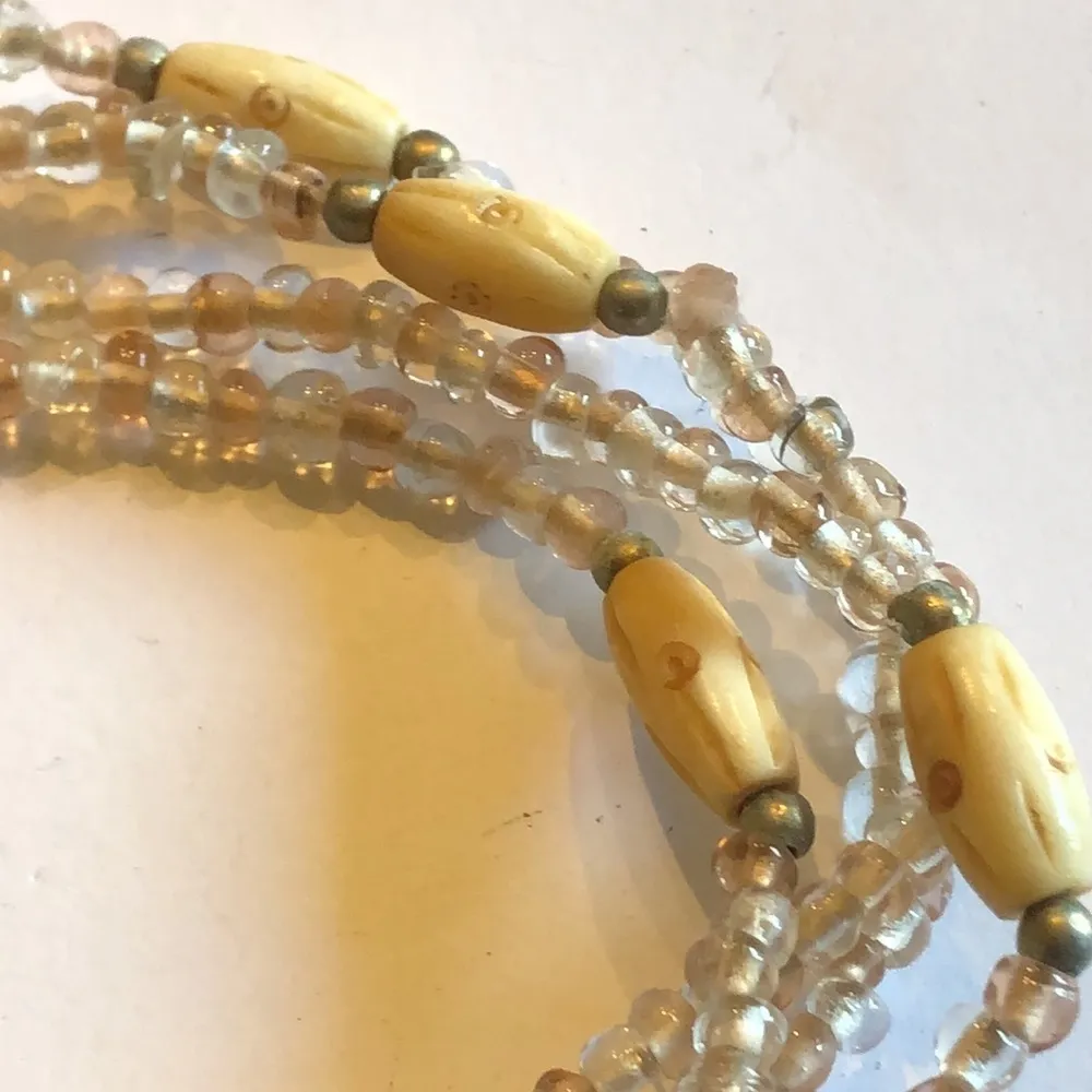 Vintage Transparent Pale Pink & Carved Beaded Boho Necklace - Image 7