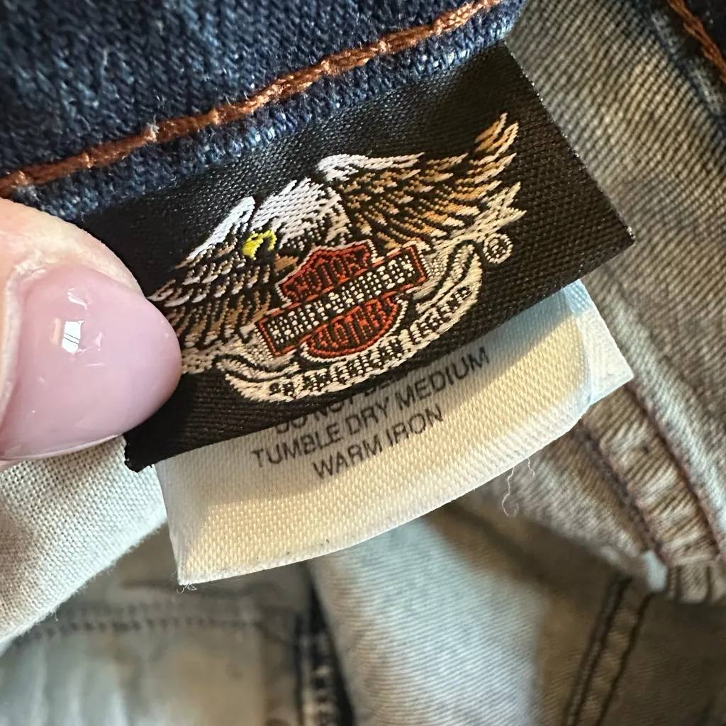 Women’s Harley Davidson bootcut jeans medium wash size 8 Blue - Image 4