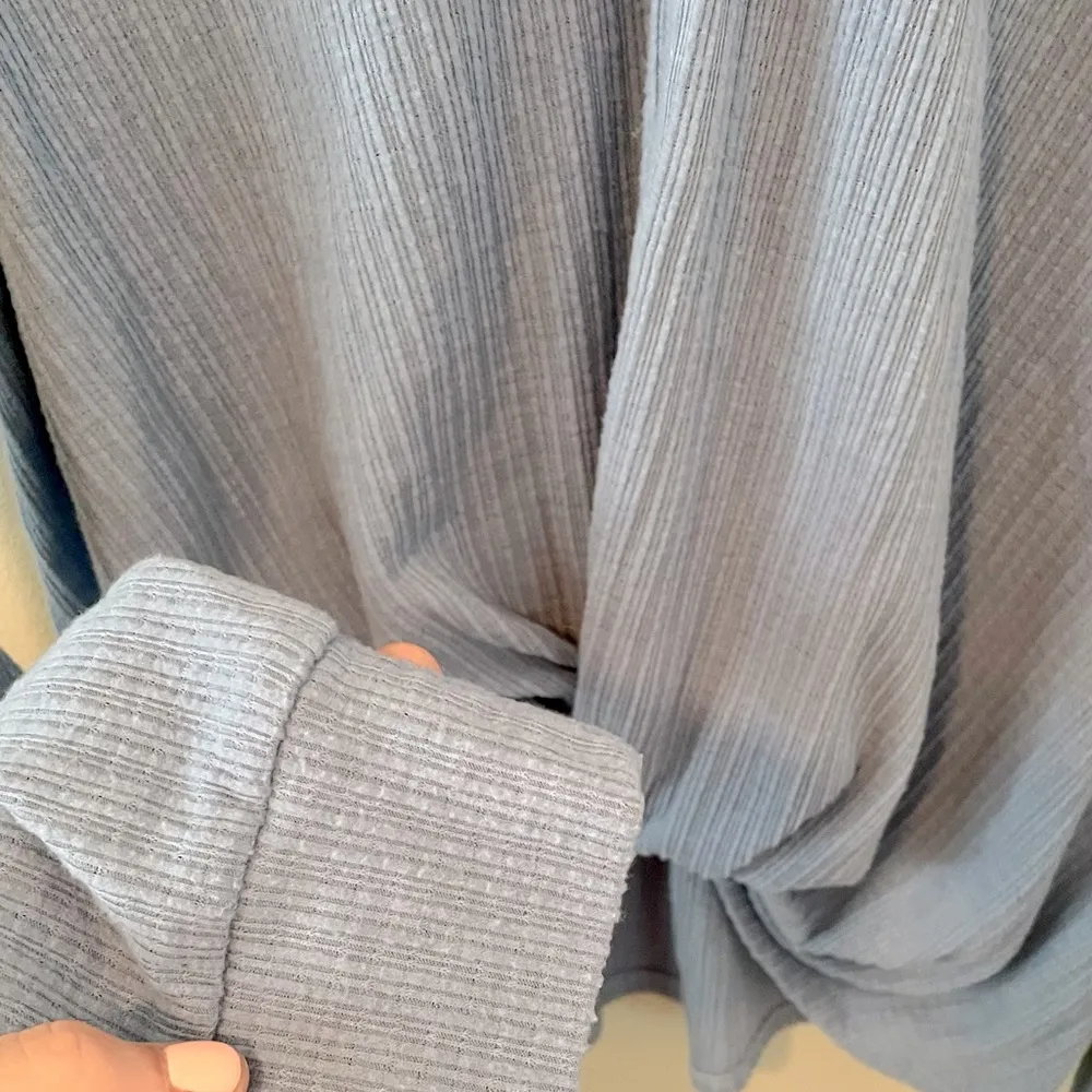 🩵Juniors' SO® Ribbed Front Twist Top🩵~med NWOT - Image 8